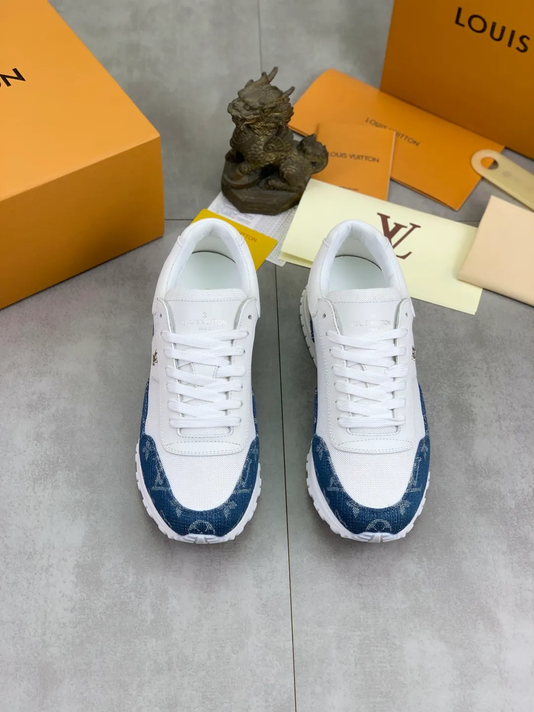 Men's men's shoes 💰P680 new style 💶[LOUIS VUITTON] (original order) new style 🍀LV Louis Vuitton * - top version of LV classic trendy shoes! Made of imported original cowhide and water-dyed cowhide lining. The latest original wear-resistant rubber combination outsole! High quality products! Multiple colors available, code number: 38-44 (45 46 customized)